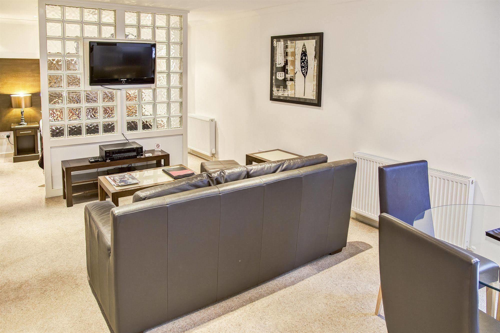 إدنبرة Fountain Court Apartments - Grove Executive المظهر الخارجي الصورة